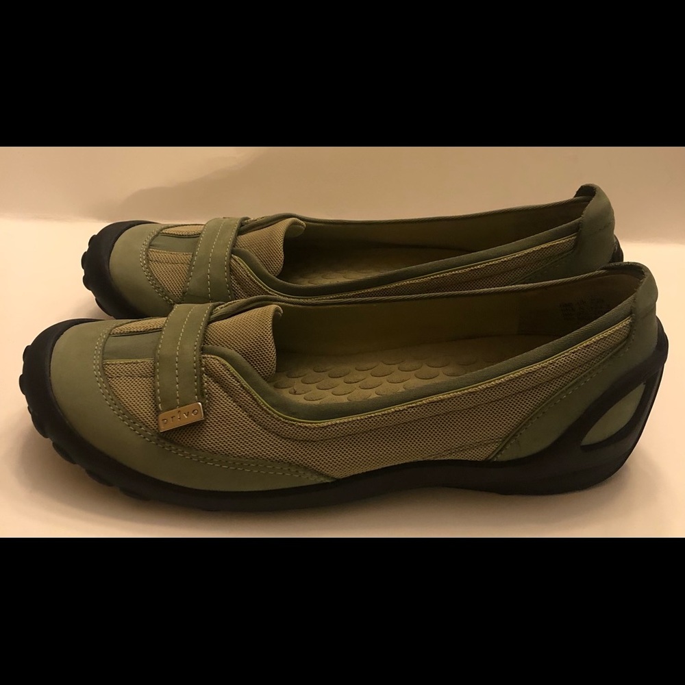 Pr!vo Shoes, Size 11, Excellent preowned condition - Picture 4 of 8